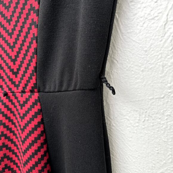 I.N. San Francisco Black/Red Fit and Flare Dress - Picture 4 of 8